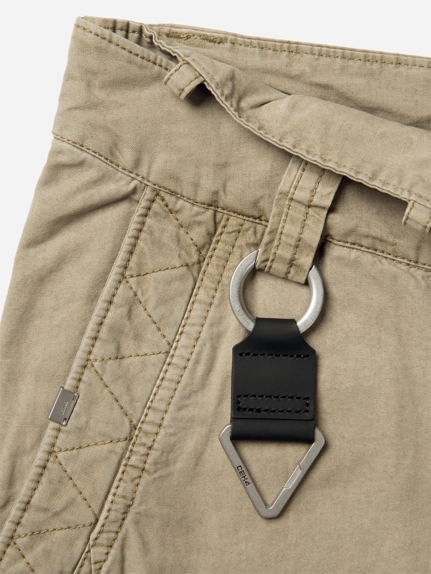 010 - Weathering Volume Chinos