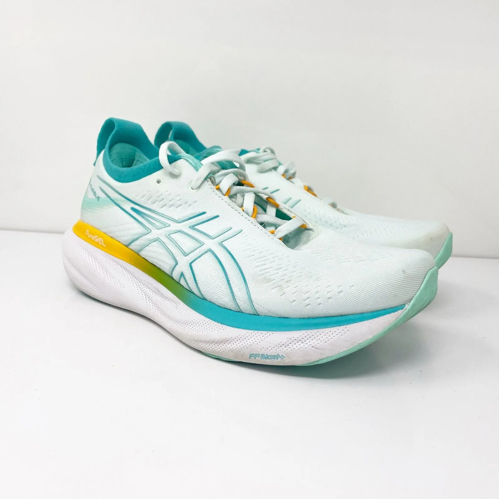 Asics Womens Gel Nimbus 25 1012B549 White Running Shoes Sneakers Size 8.5