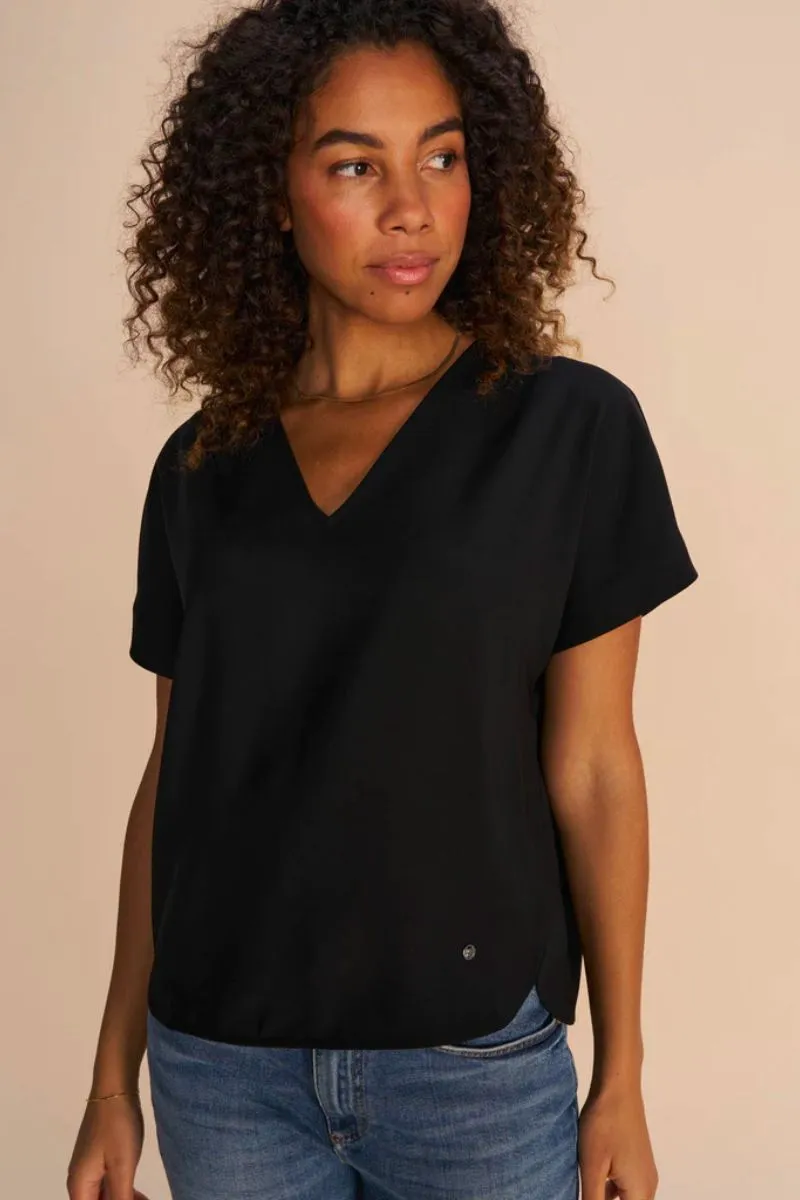 Auri Leia Blouse | Black | Bluse fra Mos Mosh