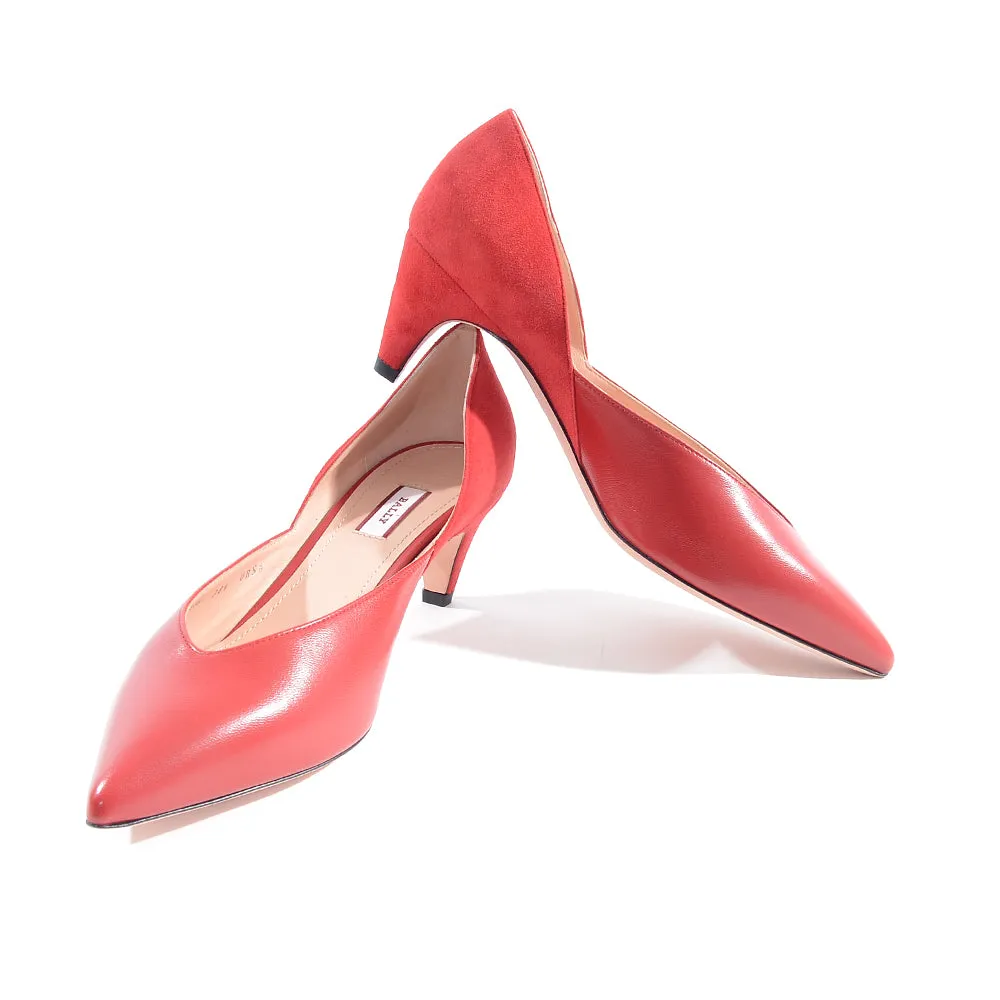 Bally Womens Pointed Kitten Heeled Shoes in Red