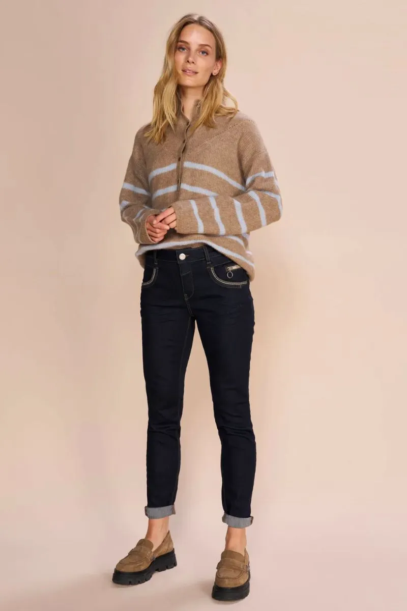 Bryna Thora Stripe Knit | Roasted Cashew | Strik fra Mos Mosh