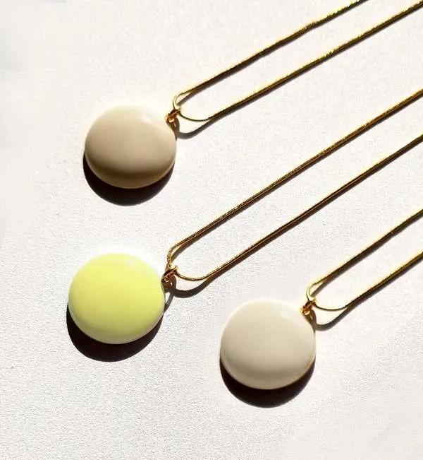 Circle Earth Necklace - stone/Pea Green/lemon sorbet/warm brown