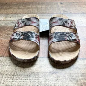 Freedom Moses Sandals NWT- Size 8-9 (sold out online)