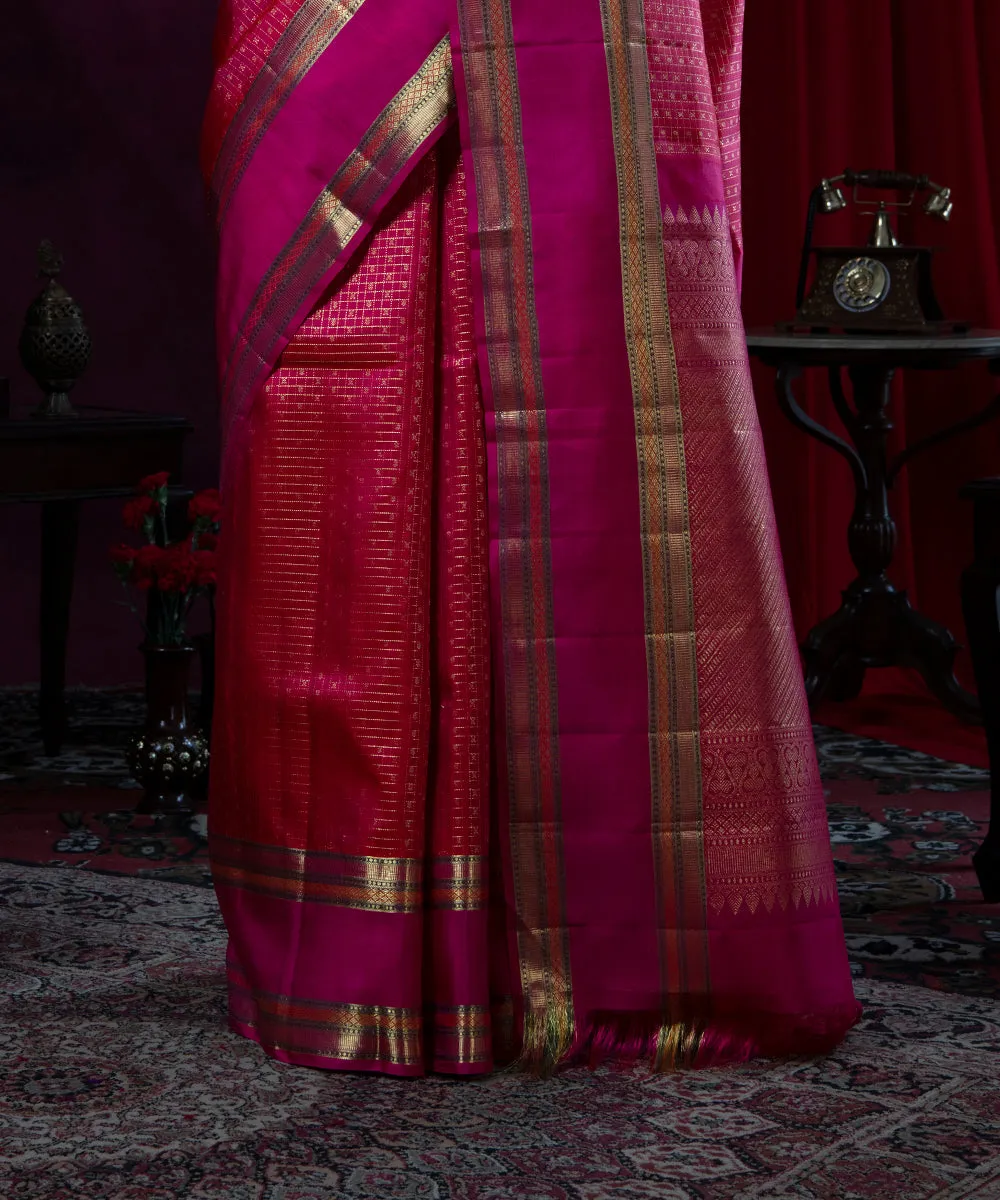 Handloom Pink Pure Zari and Pure Silk Kanjivaram Saree