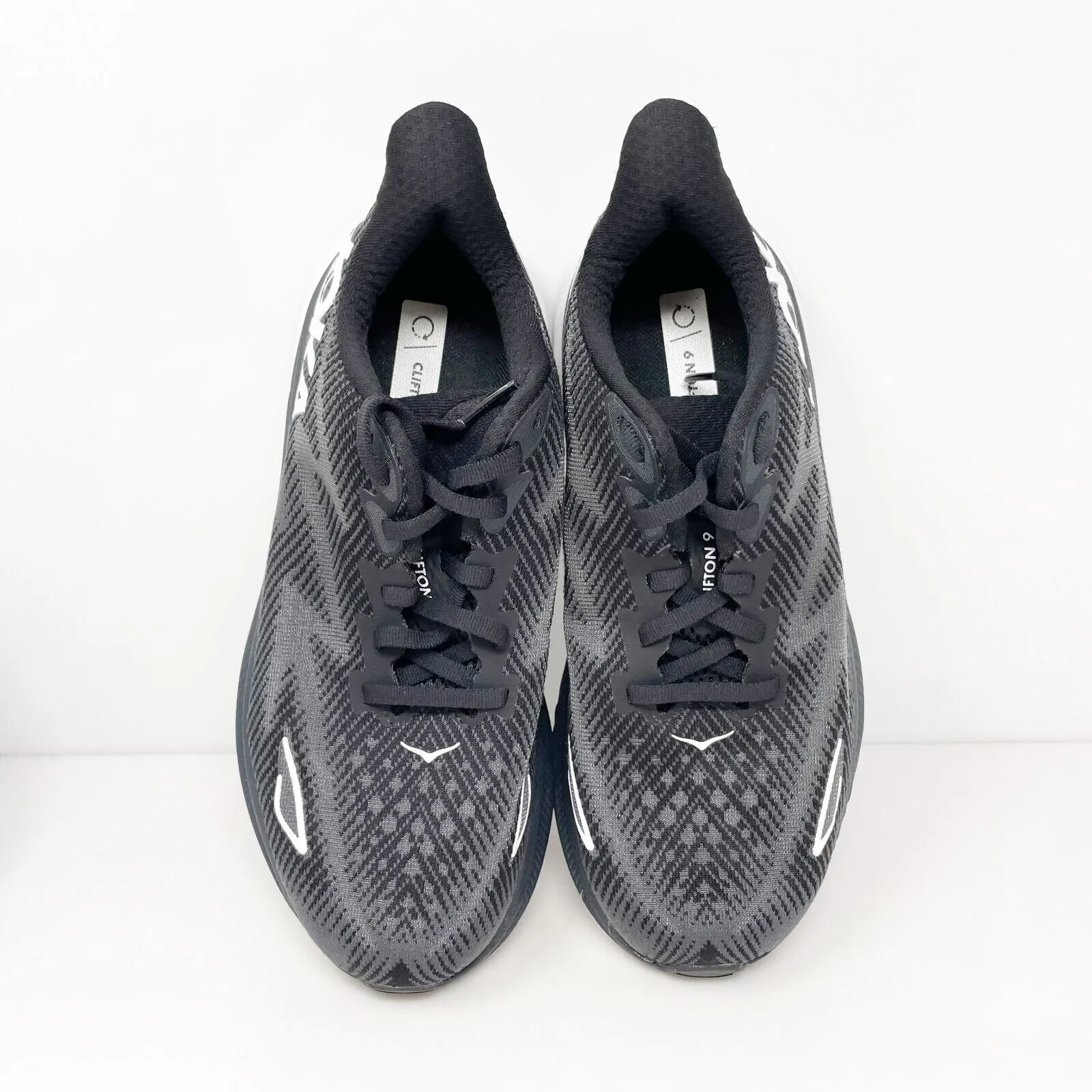 Hoka One One Womens Clifton 9 1132211 BWHT Black Running Shoes Sneakers Size 6 D