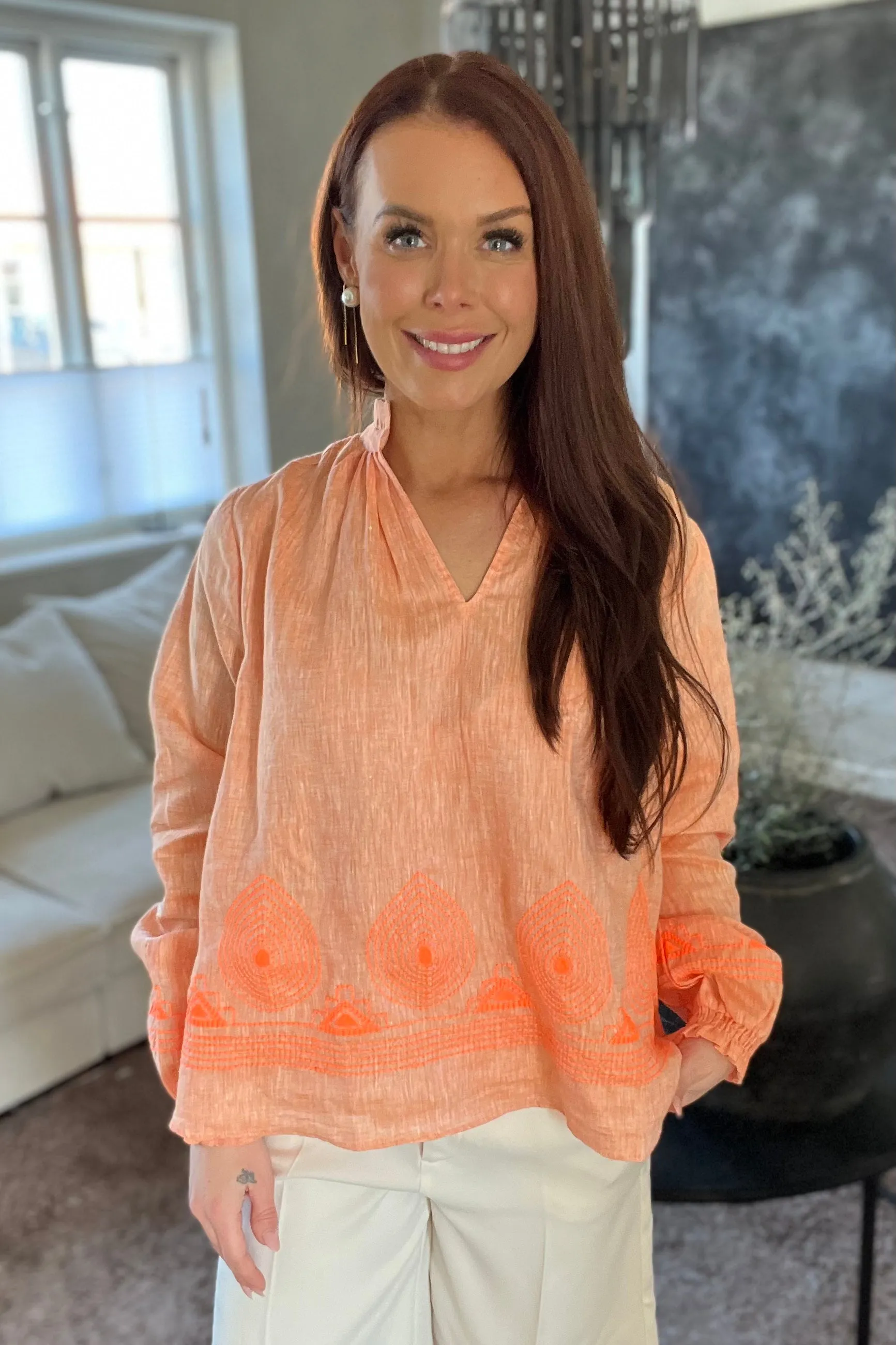 Jamana Emb Blouse | Coral Reef  | Bluse fra Mos Mosh