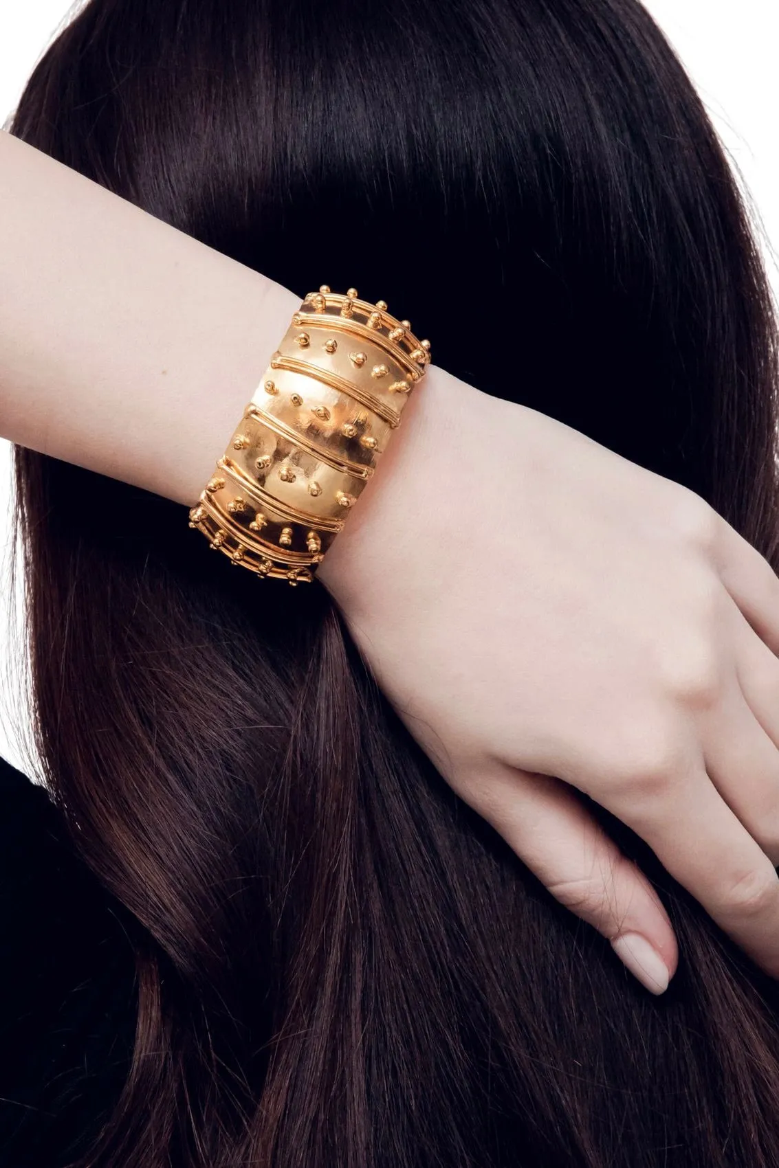 LG GIPSY CUFF- GOLD