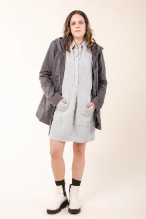 Mid Raincloak in Graphite with Gray Lining