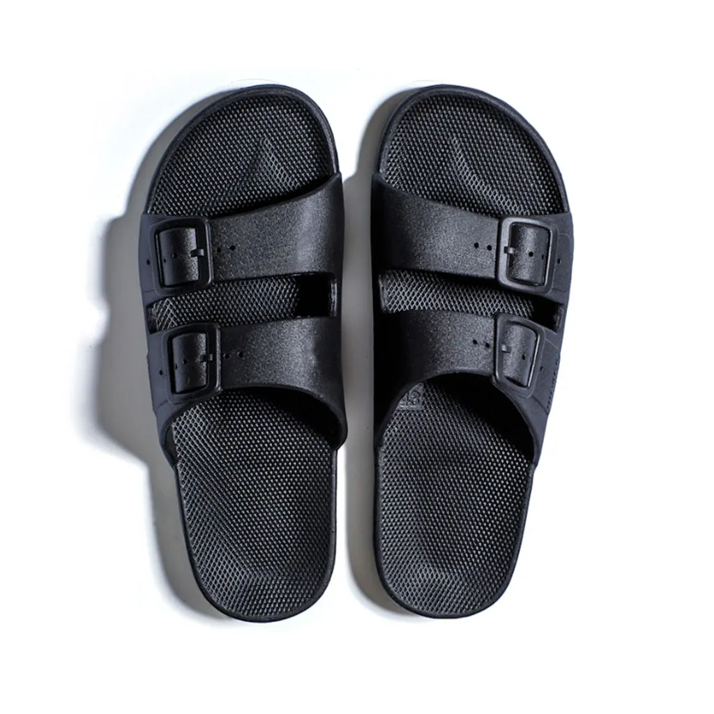 Moses Unisex Freedom A Sandal in Black