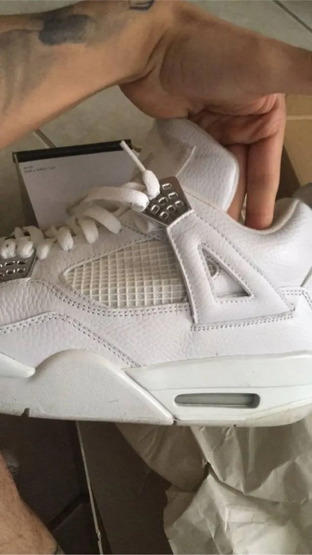 Retro 4 Pure Money