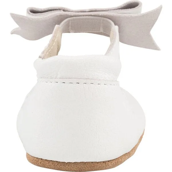 Robeez Sofia First Kicks, White