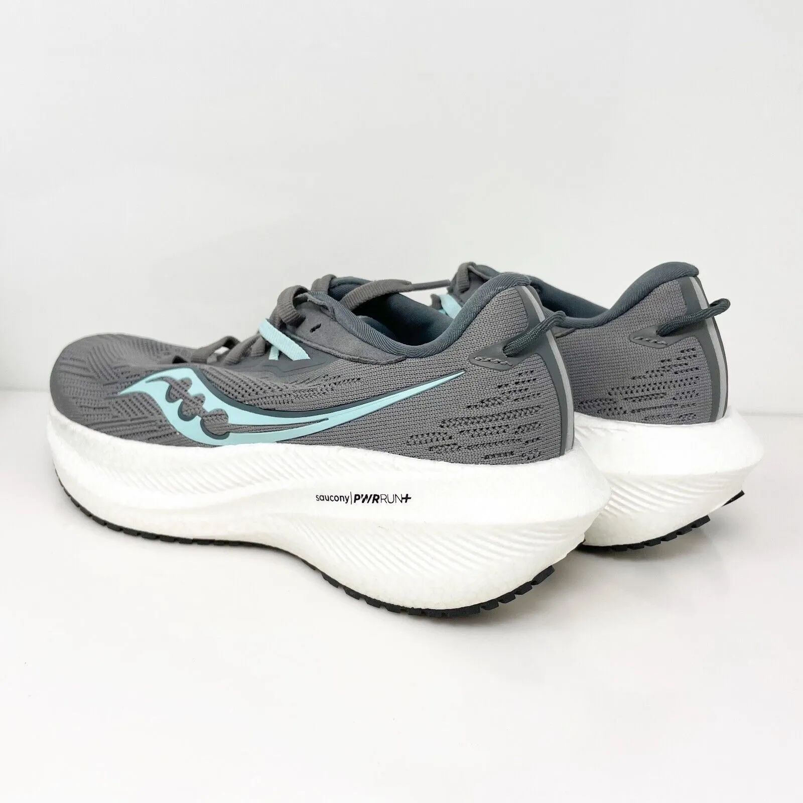 Saucony Womens Triumph 21 S10881-11 Gray Running Shoes Sneakers Size 6