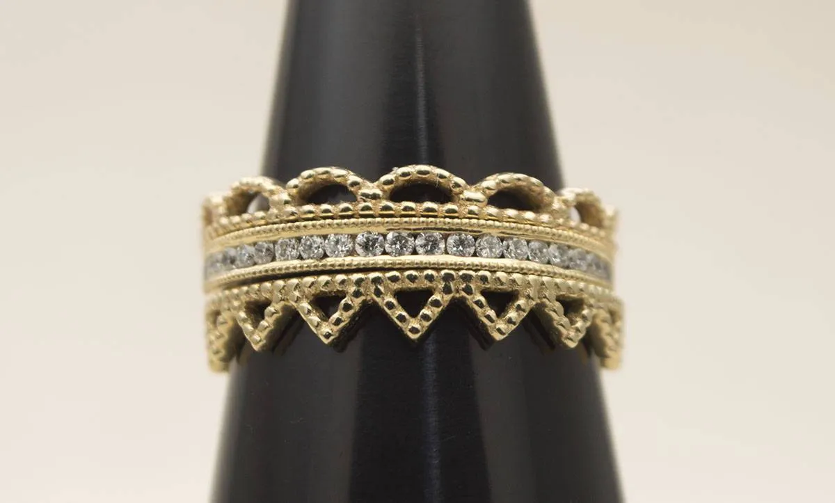 Solid 14K Gold Crown Wedding Band Stacking Ring Stackable Scallop Lace Full Eternity AD1144