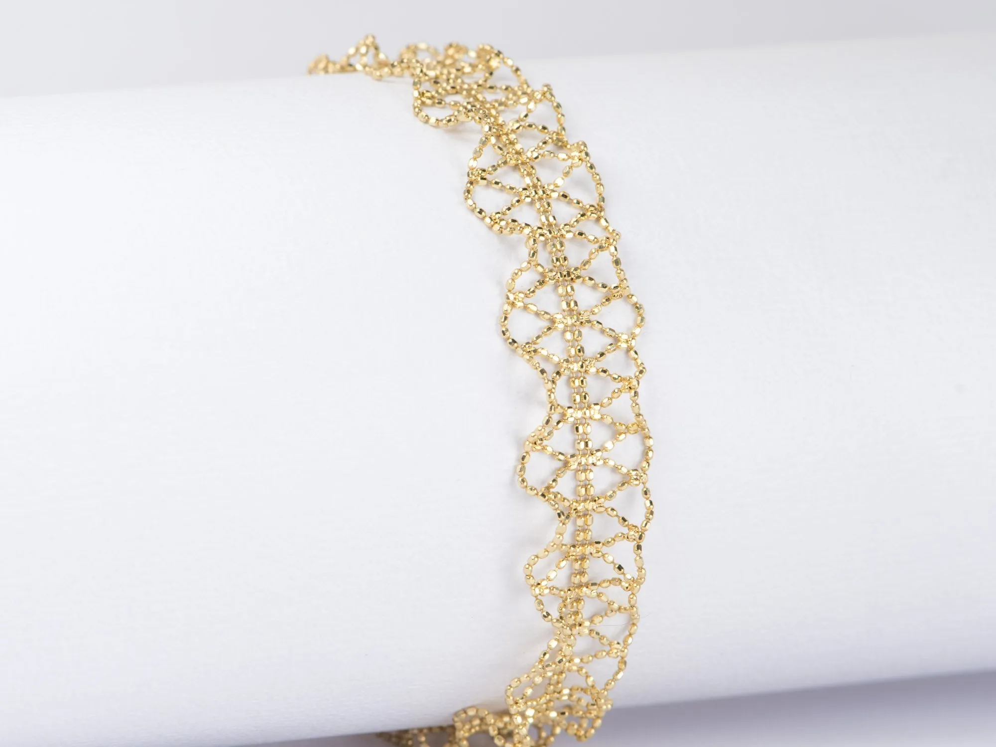 Twist French Lace-Like Bracelet 18K Gold R2041